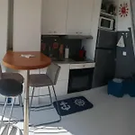 Barcares Au Centre De La Station Splendide Renove Parking Piscine Ideal 2 Adultes Et 2 Enfants Apartmán Le Barcarès