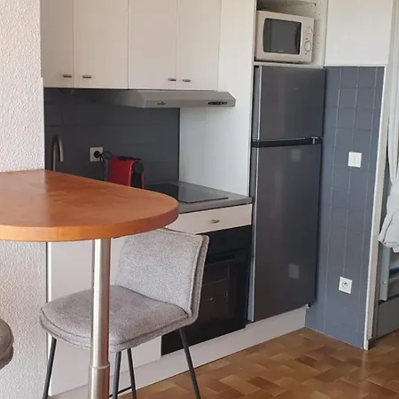 Barcares Au Village Vue Splendide Renove Parking Piscine 2 Adultes 2 Enfants Appartement *