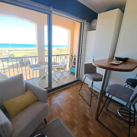 Appartement Barcares Au Village Vue Splendide Renove Parking Piscine 2 Adultes 2 Enfants Le Barcarès