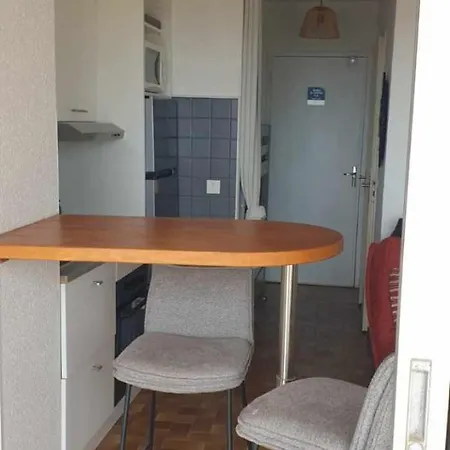 Barcares Au Village Vue Splendide Renove Parking Piscine 2 Adultes 2 Enfants *