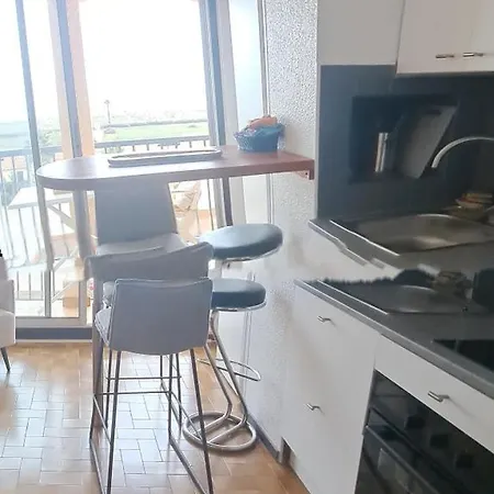 Barcares Au Village Vue Splendide Renove Parking Piscine 2 Adultes 2 Enfants * Le Barcarès