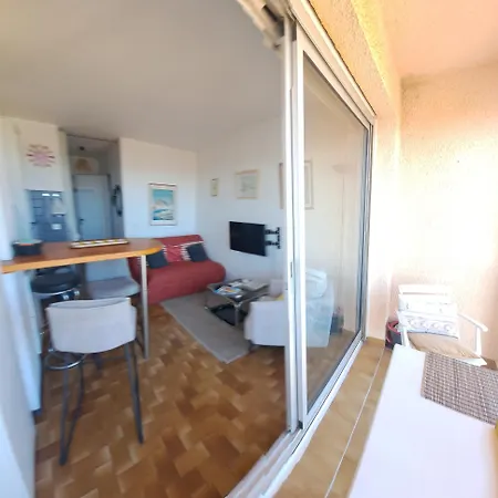 Barcares Au Village Vue Splendide Renove Parking Piscine 2 Adultes 2 Enfants Appartement Le Barcarès
